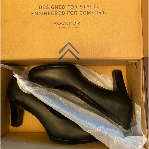 Women’s Rockport pumps sz 6 black EUC - Picture 2 of 8